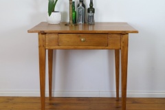 Tisch-antik-Klassizismus-vintagefuechse